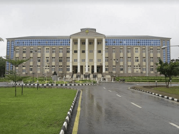 Adeleke University ( AUE ) buildings