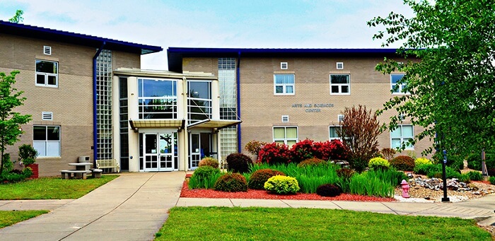 Arkansas State University - Three Rivers buildings