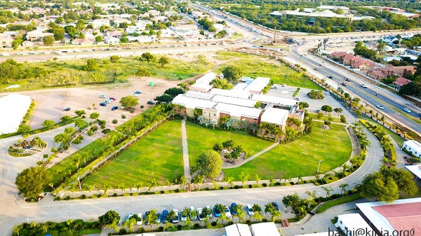 BA ISAGO University buildings