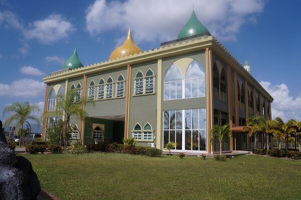 Darul Uloom Trinidad and Tobago buildings