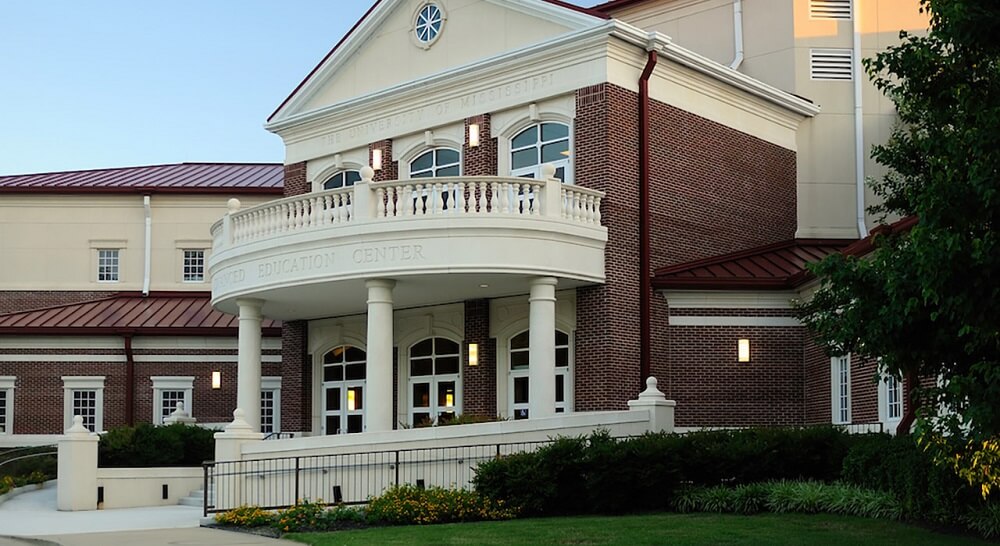 University of Mississippi - Tupelo buildings