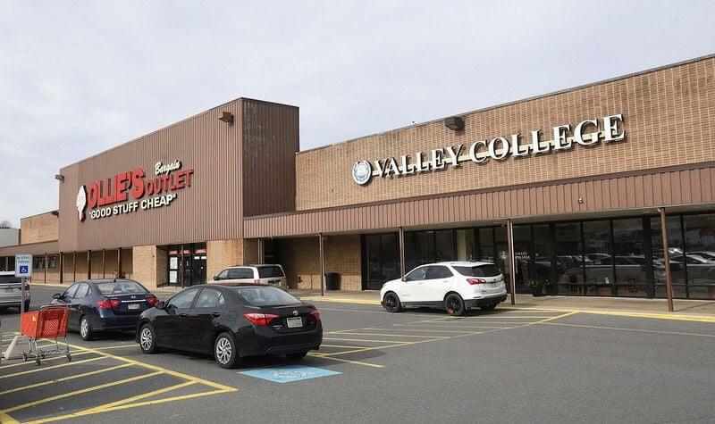 Valley College - Beckley buildings