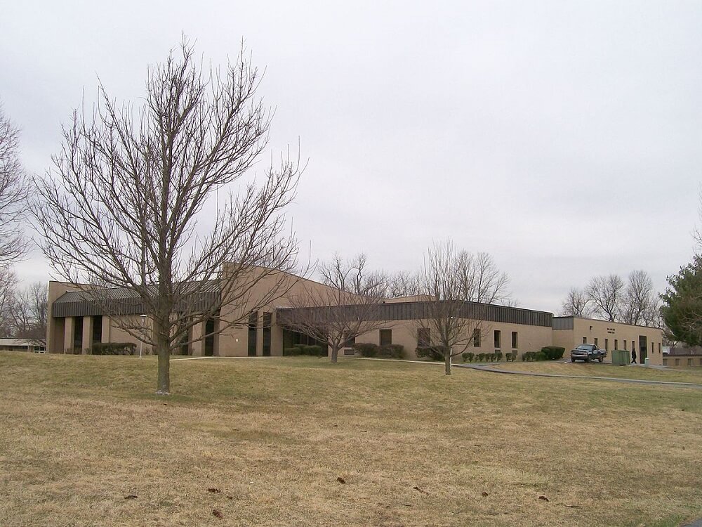 Yeshivas Ner Yisroel buildings